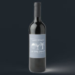 Den blå och vita sista tosten på Kusten Bacheloret Vinflaska Etikett<br><div class="desc">Pressa upp party vin med den här snyggten Blue "Last Toast on the Kusten"-etiketten för Vin Flaska! Med frasen "[Brides Namn]’s Last Toast on the Kusten" i skarp, vit text, parad med en brinnande illustration av sol, cocktail och handflatan träd, som alla sätts mot en djup blå bakgrund, ger denna...</div>