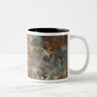 Den centrala regionen Carina Nebula Två-Tonad Mugg