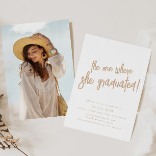 Den där hon utexaminerade partiinbjudan inbjudningar