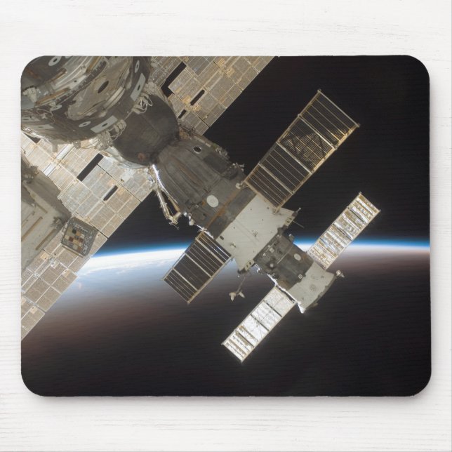 Den dockade Soyuz 13 Musmatta (Framsidan)