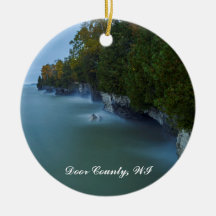 Den Door County grottan pekar klippor