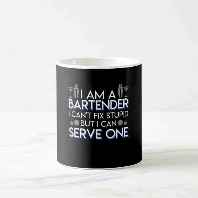 Den dumma BartenderCantknipan kan tjäna som en Kaffemugg (Center)