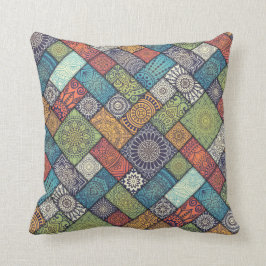 Den eleganta diagonala blommigten belägger med kudde