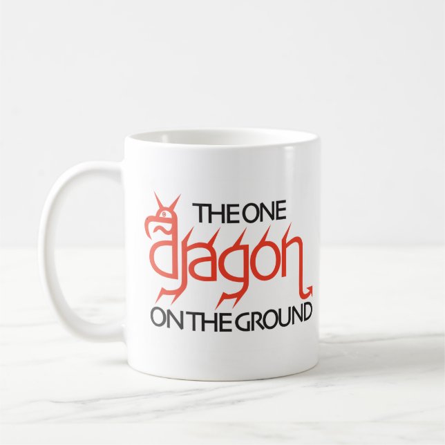 DEN EN DRAKEN PÅ DET SLIPAT KAFFEMUGG (Vänster)