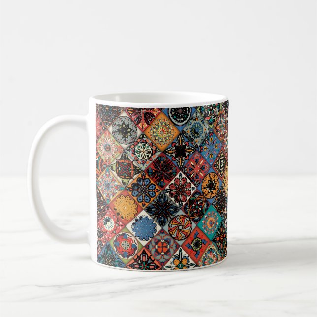 Den etniska blommigten mandala, sömlös mönster. Fä Kaffemugg (Vänster)