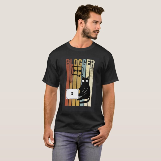 Den exakta Bloggarn T Shirt (Hel framsida)