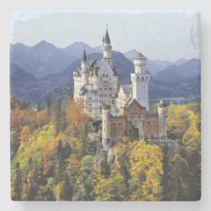 Den fantasifulla Neuschwanstein är en av tre Stenunderlägg