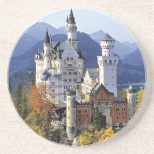 Den fantasifulla Neuschwanstein är en av tre Underlägg