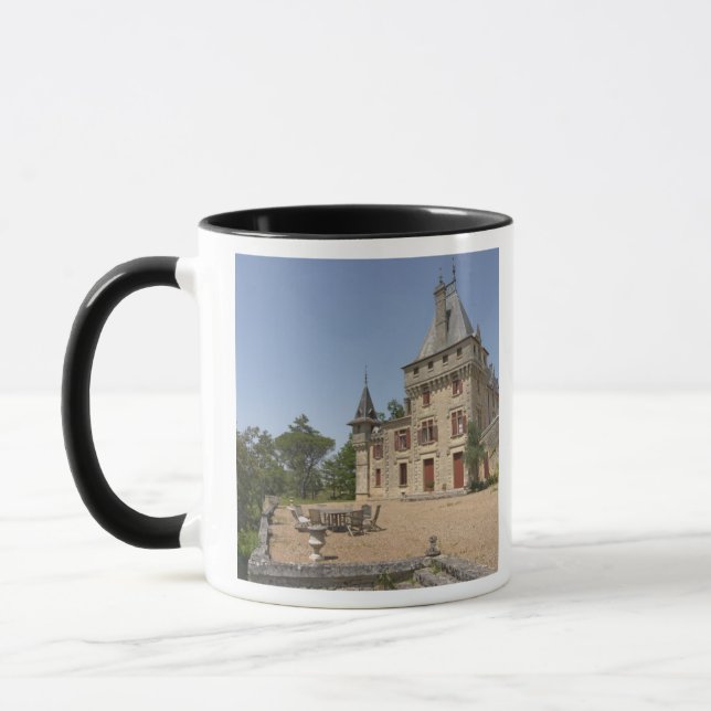 Den fantastiska Chateau de Pressac och trädgården Mugg (Vänster)