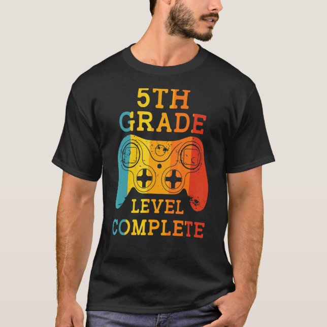 Den femte Klass-nivån, första Klass Studenten T Shirt (Framsida)