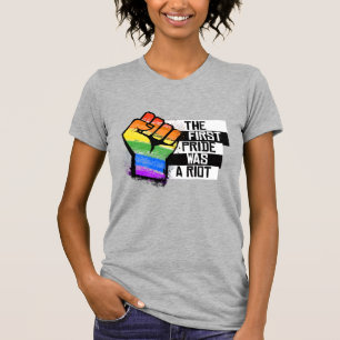 Den första pride var ett upplopp t shirt