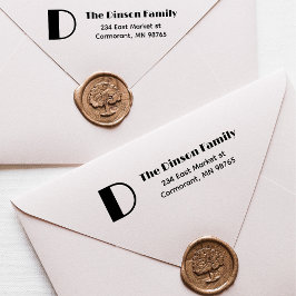 Den första Returadressen i Family Namn Monogram Självfärgande Stämpel