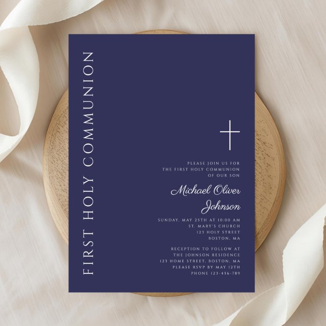 Den första samfälligheten i Modern Navy Blue Kor Inbjudningar (Modern Navy Blue Cross First Communion Invitation)