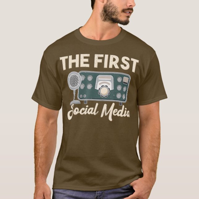 Den första Social-mediefynan Retro Ham Radio Pappa T Shirt (Framsida)