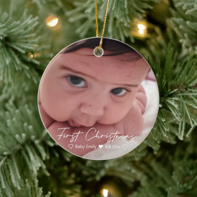 Den första versionen av den moderna vita handskrif julgransprydnad keramik (Träd)