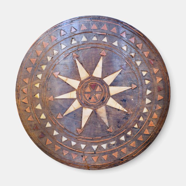 Den gamla grekiska symbolen trä av etnisk sol-moti magnet (Framsidan)