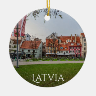 Den gamla staden Riga på hösten Julgransprydnad Keramik
