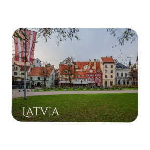 Den gamla staden Riga på hösten Magnet