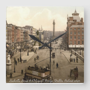 Den gammala Dublin Irland väggen tar tid på, den Fyrkantig Klocka