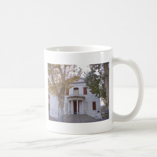 Den gammala Mineral County domstolen Kaffemugg (Höger)