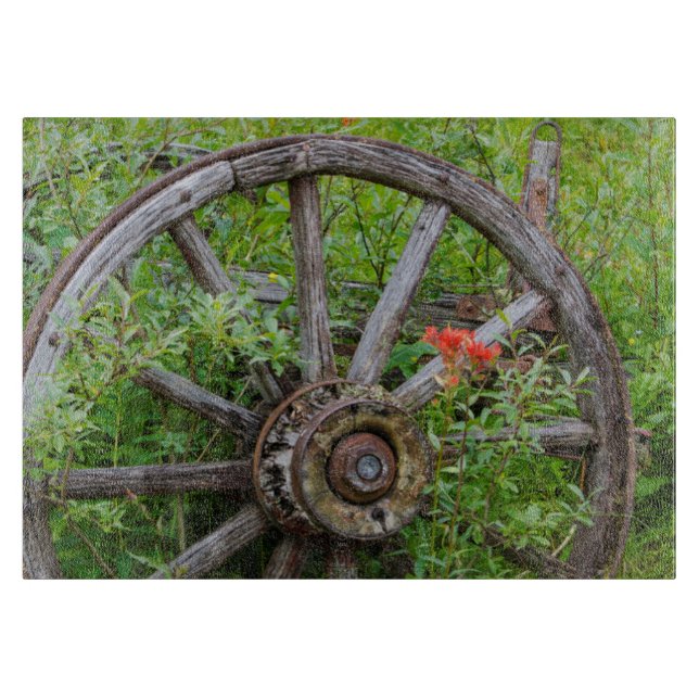 Den gammala vagnen rullar i historisk town 3 för (Framsidan)