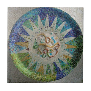 Den Gaudi mosaiken belägger med tegel Kakelplatta
