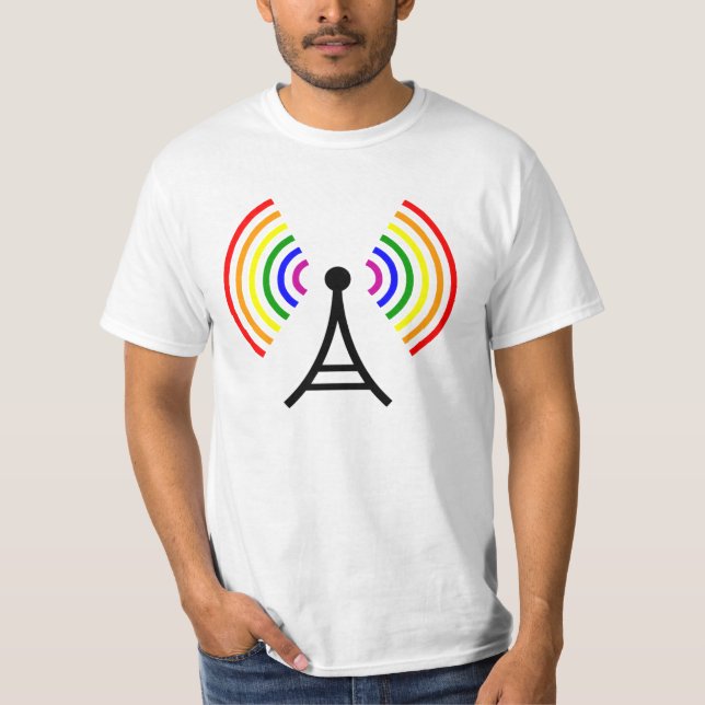 Den glada WiFi regnbågen signalerar antennen Tee Shirt (Framsida)
