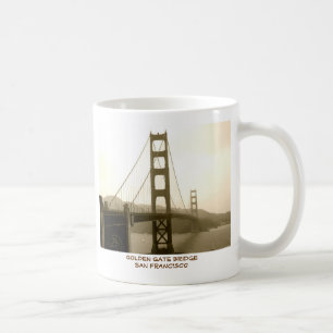 Den guld- grinden överbryggar San Francisco Kaffemugg
