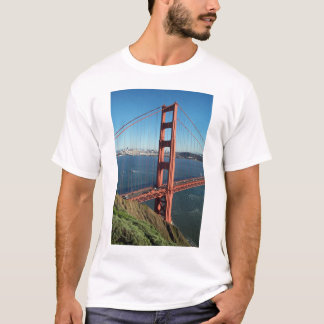 Den guld- grinden överbryggar tee shirt