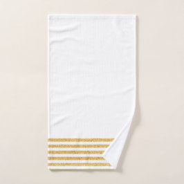 Den guld- randen räcker handduken