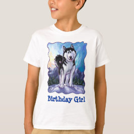 Den gulliga Husky födelsedagflickan beklär och den Tee Shirt