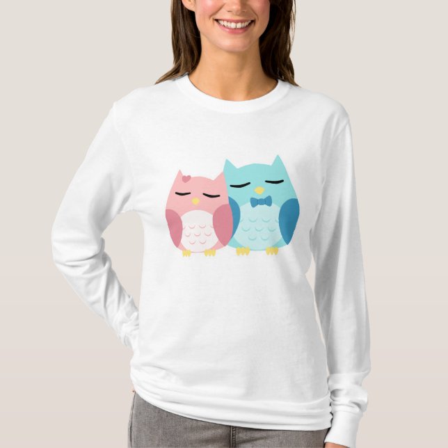 den gulliga kawaiivektorugglan kopplar ihop t shirt (Framsida)