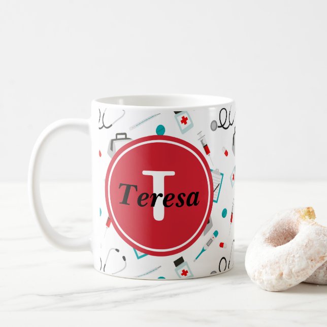 Den gulliga sjuksköterskamonogramen tillfogar den kaffemugg (Med munk)