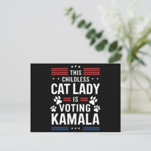 Den här barnlösa Cat Dam är Voting Kamala 2024 Vykort