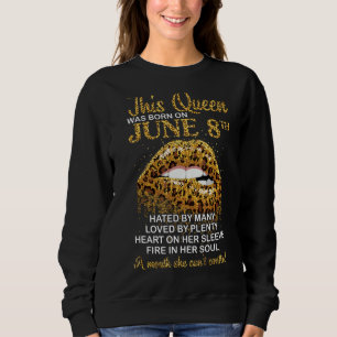 Den här drottningen föddes den 8 juni Hate Kärlek  T Shirt