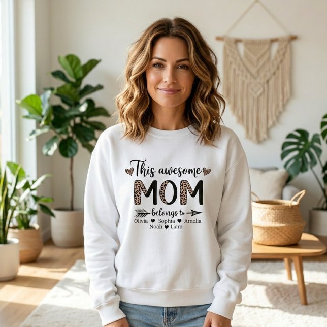Den här fantastiska mamman i fet leopardmamma-stil t shirt (Skapare uppladdad)