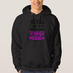 Den här flickan har en Fantastisk-skatteansvarig M Hoodie