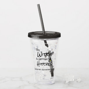 Den här häxan håller på att hittas take away mugg