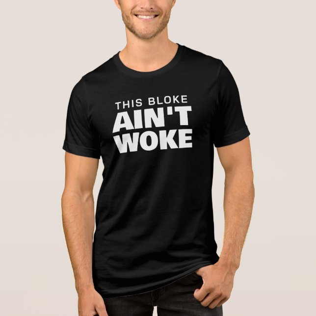 Den här killen är inte vaken t shirt (Framsida)