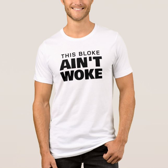 Den här killen är inte vaken t shirt (Framsida)