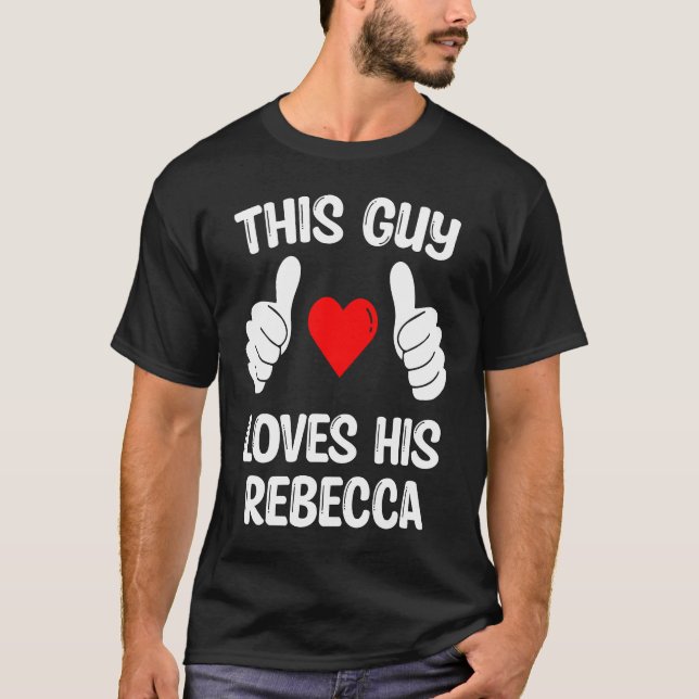 Den här killen Kärleken Hans Rebecca Girlkompis Wi T Shirt (Framsida)