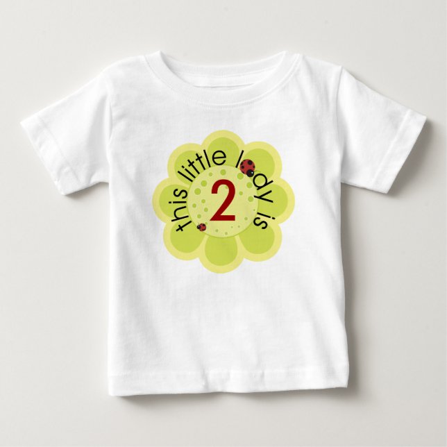 Den här lilla dam är.. tee shirt (Framsida)