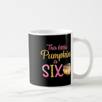 Den här lilla dockan är sex 6e-födelsedagsgir kaffemugg