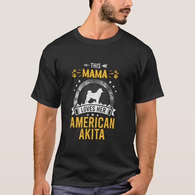 Den här Mamman Kärlek Hennes amerikan Akita Hund ä T Shirt (Framsida)