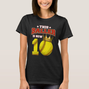 Den här mjukvarusbollen är nu tio år gammal Lyckli T Shirt