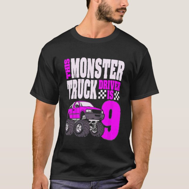 Den här monsterdrivrutinen i Lastbil är 9 på födel T Shirt (Framsida)