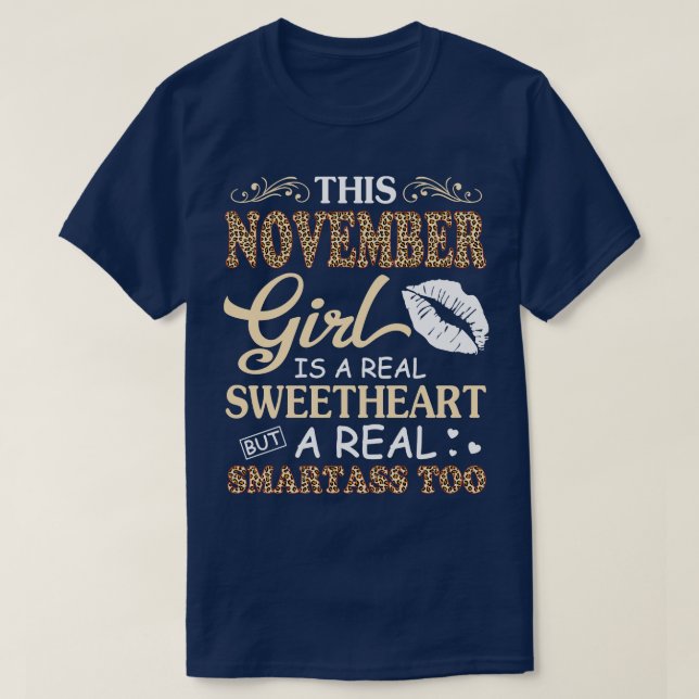 Den här november är en riktig älskling. t shirt (Design framsida)