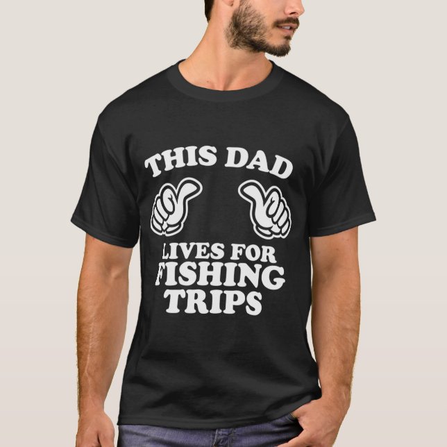Den här pappan lever för fisketur t shirt (Framsida)