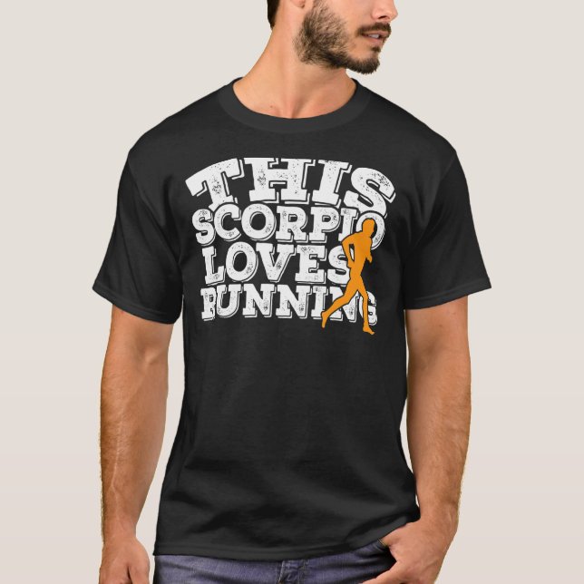 Den här Scorpio Kärlek som kör T Shirt (Framsida)