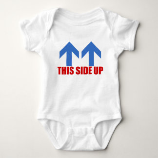 Den här sidan upp. t shirt